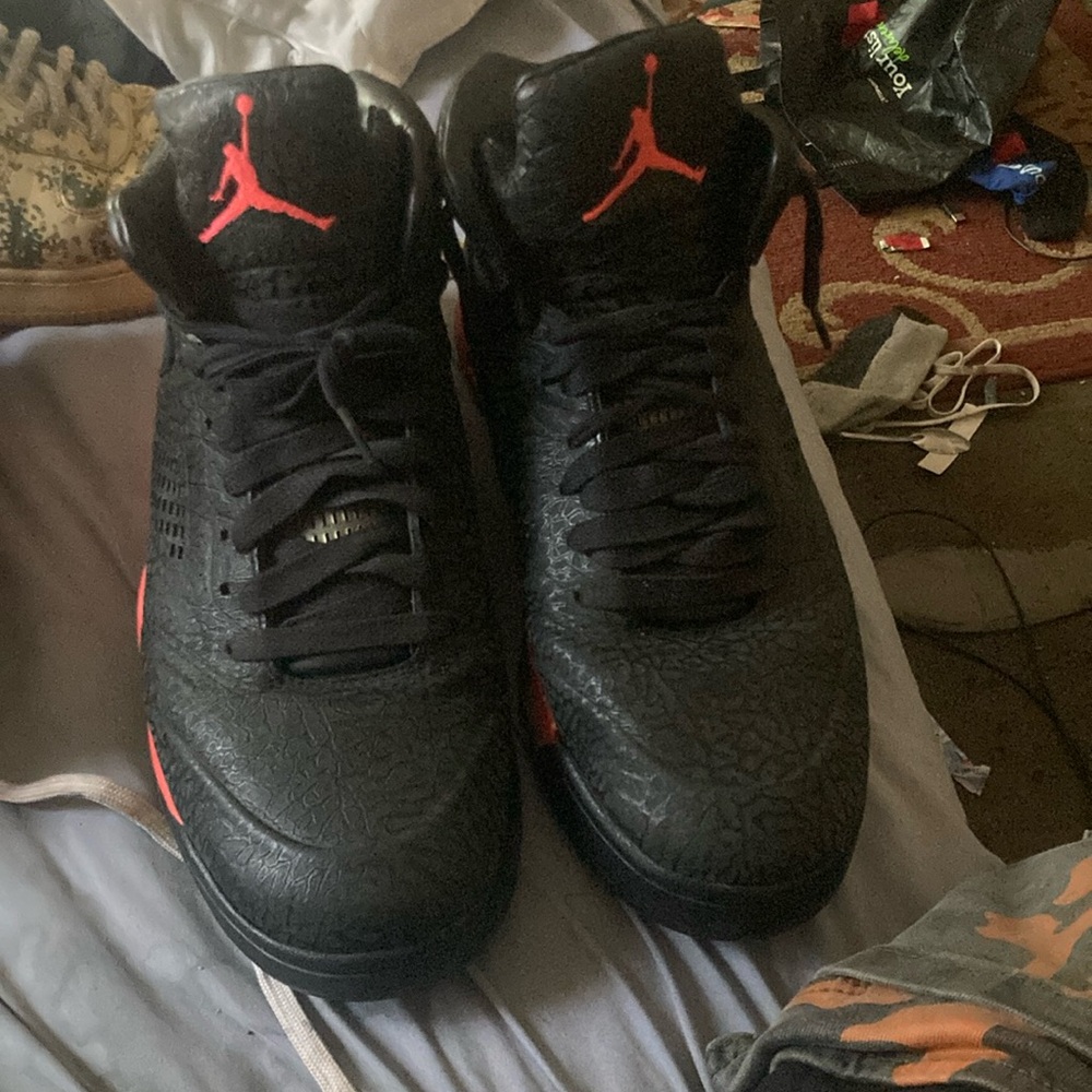 Jordan5s black and pink